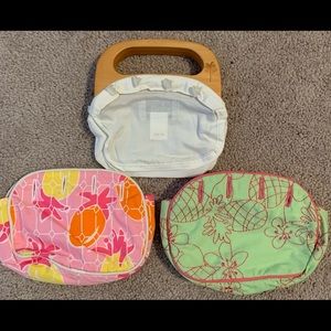 Reversible Lilly Pulitzer purse with wooden handle